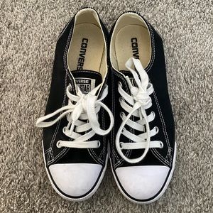 Black Dainty Converses